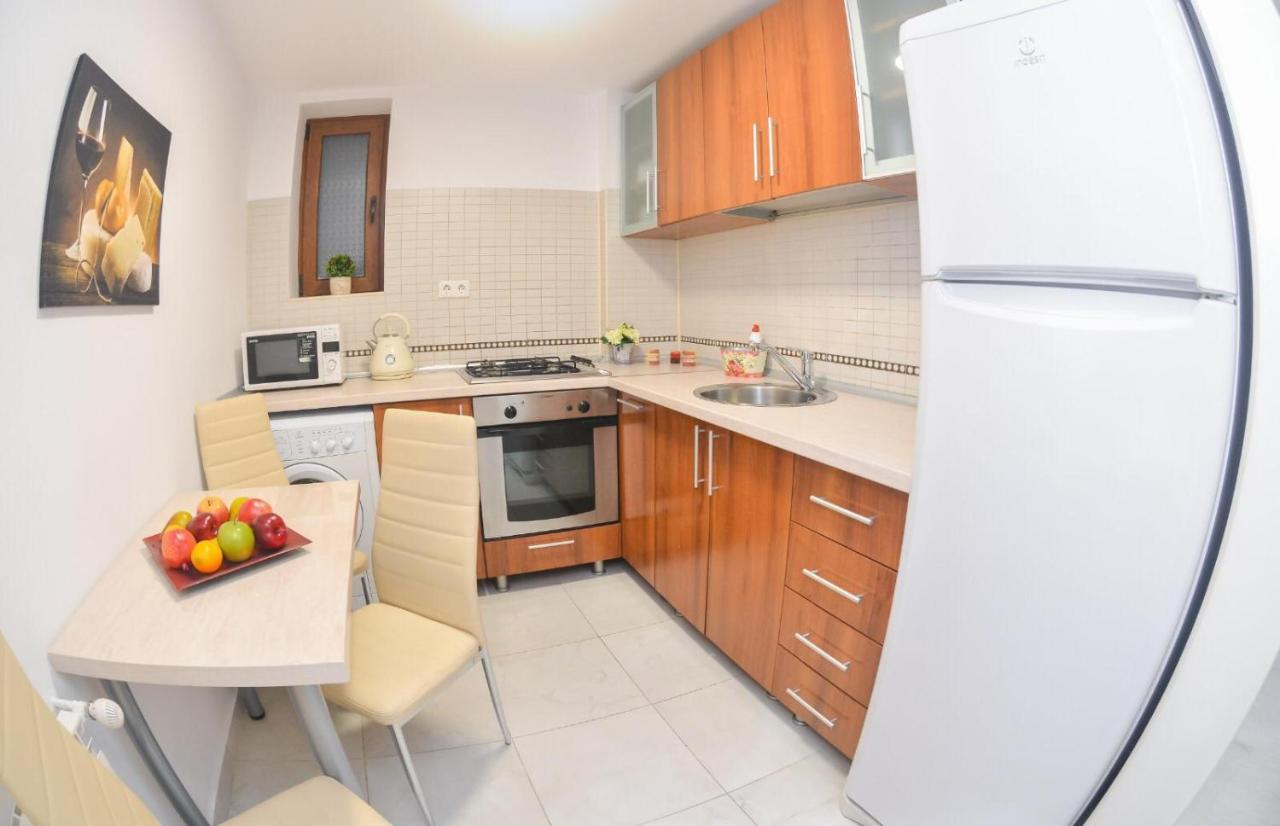 Spacious And Modern Apartment Close To Old City Βουκουρέστι Εξωτερικό φωτογραφία